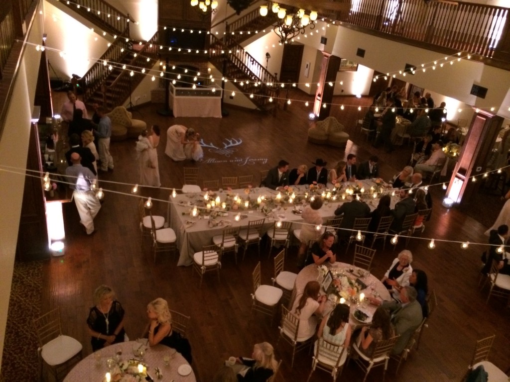 String lights with central head table